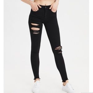 Black ripped American eagle jeans